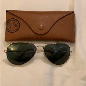 Classic ray ban aviator!! new in case!